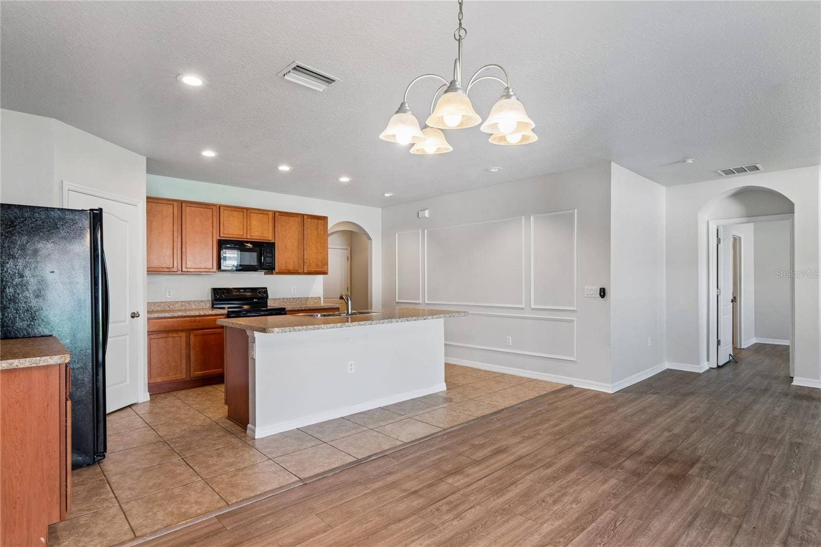 208 LONE DOVE LANE, Bradenton, FL 34212 208 LONE DOVE LANE, Bradenton, FL 34212
