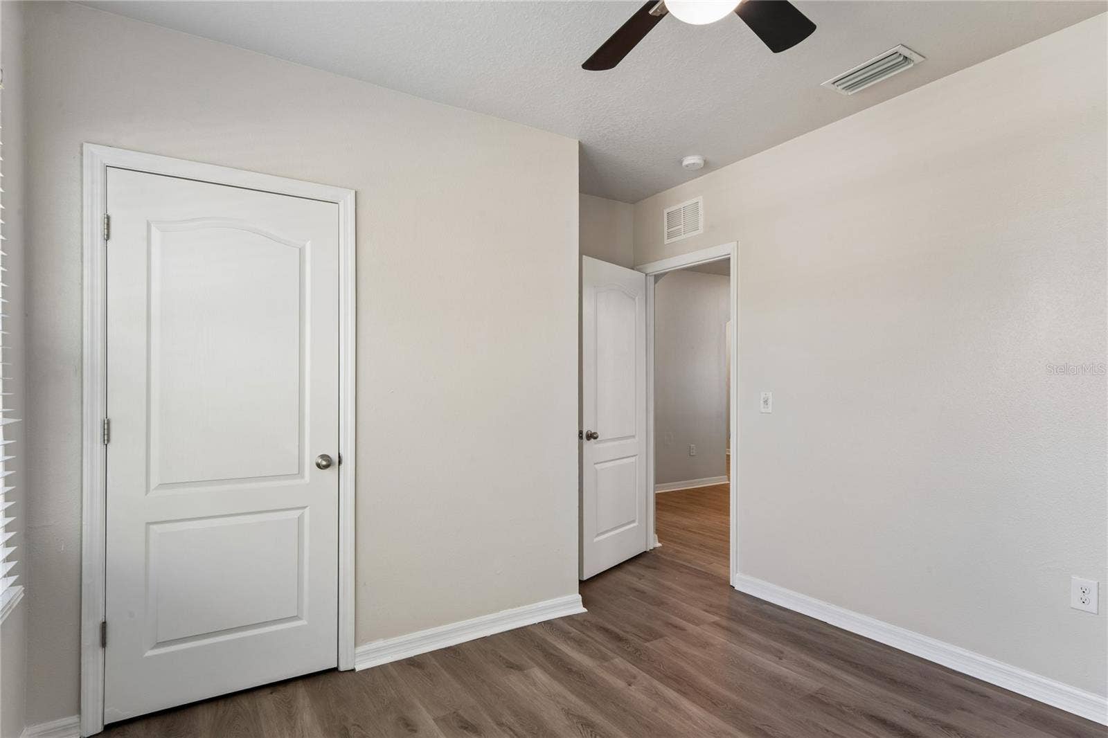 208 LONE DOVE LANE, Bradenton, FL 34212 208 LONE DOVE LANE, Bradenton, FL 34212