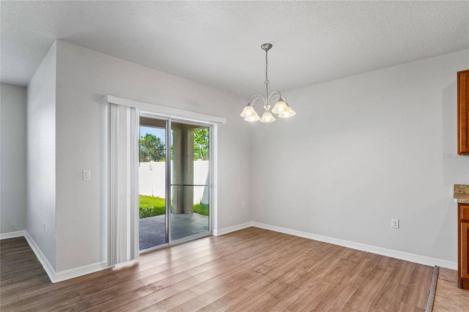 208 LONE DOVE LANE, Bradenton, FL 34212 208 LONE DOVE LANE, Bradenton, FL 34212