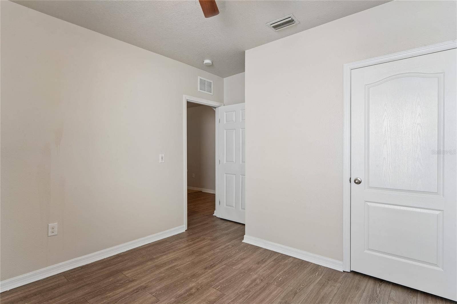208 LONE DOVE LANE, Bradenton, FL 34212 208 LONE DOVE LANE, Bradenton, FL 34212