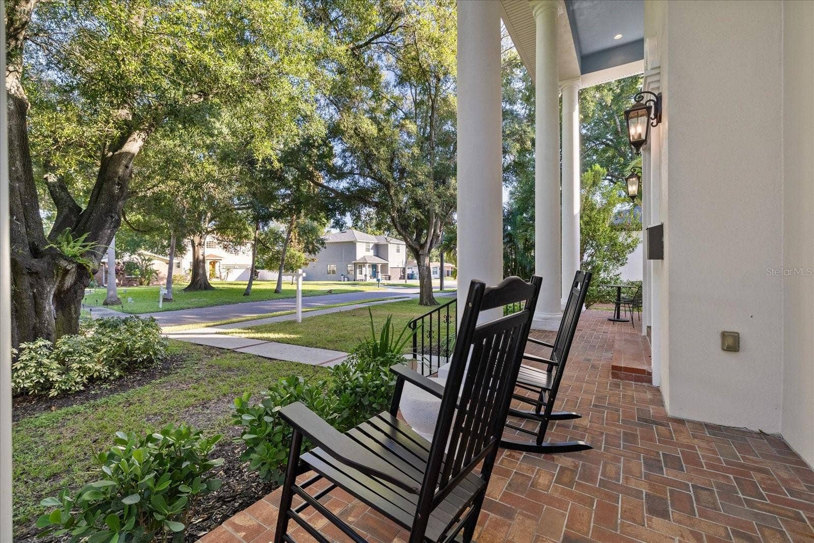 2722 N MYRTLE AVENUE, Tampa, FL 33602