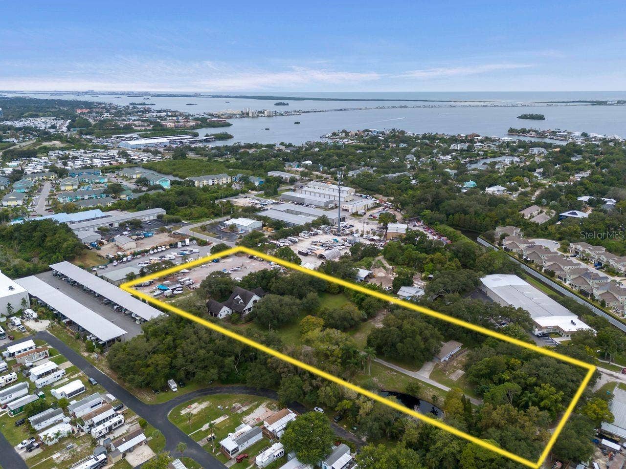 109 OLD OAK LANE, Palm Harbor, FL 34683 Both parcels combined