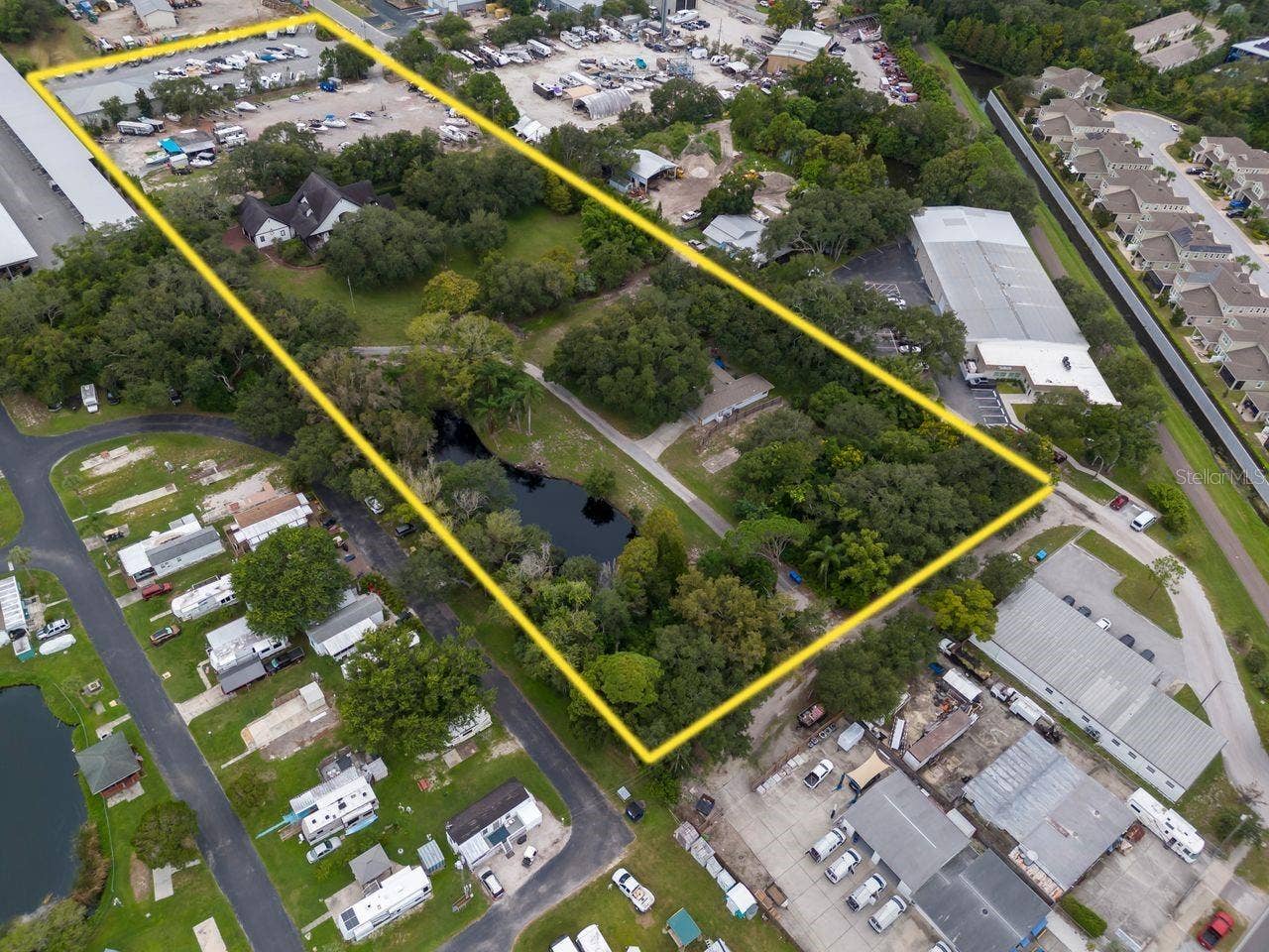 109 OLD OAK LANE, Palm Harbor, FL 34683 Both parcels combined
