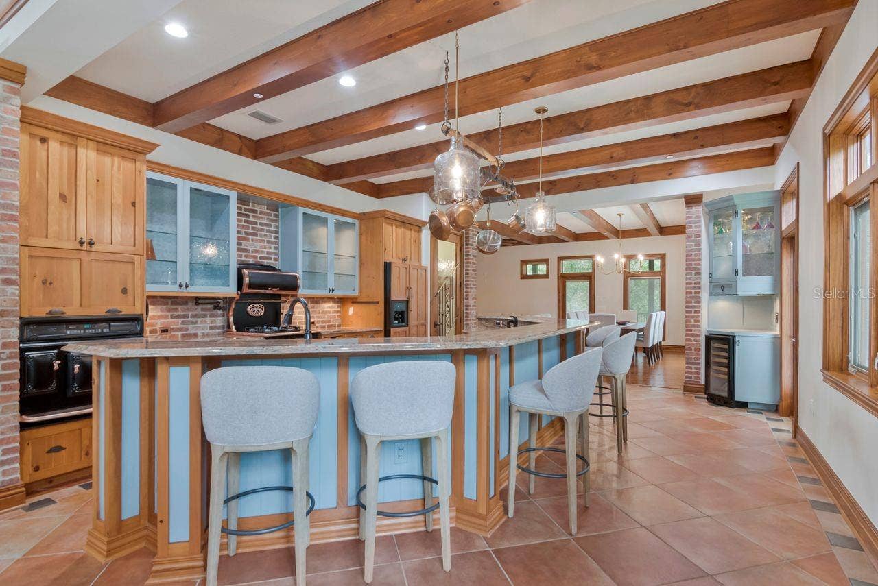 109 OLD OAK LANE, Palm Harbor, FL 34683 Main House