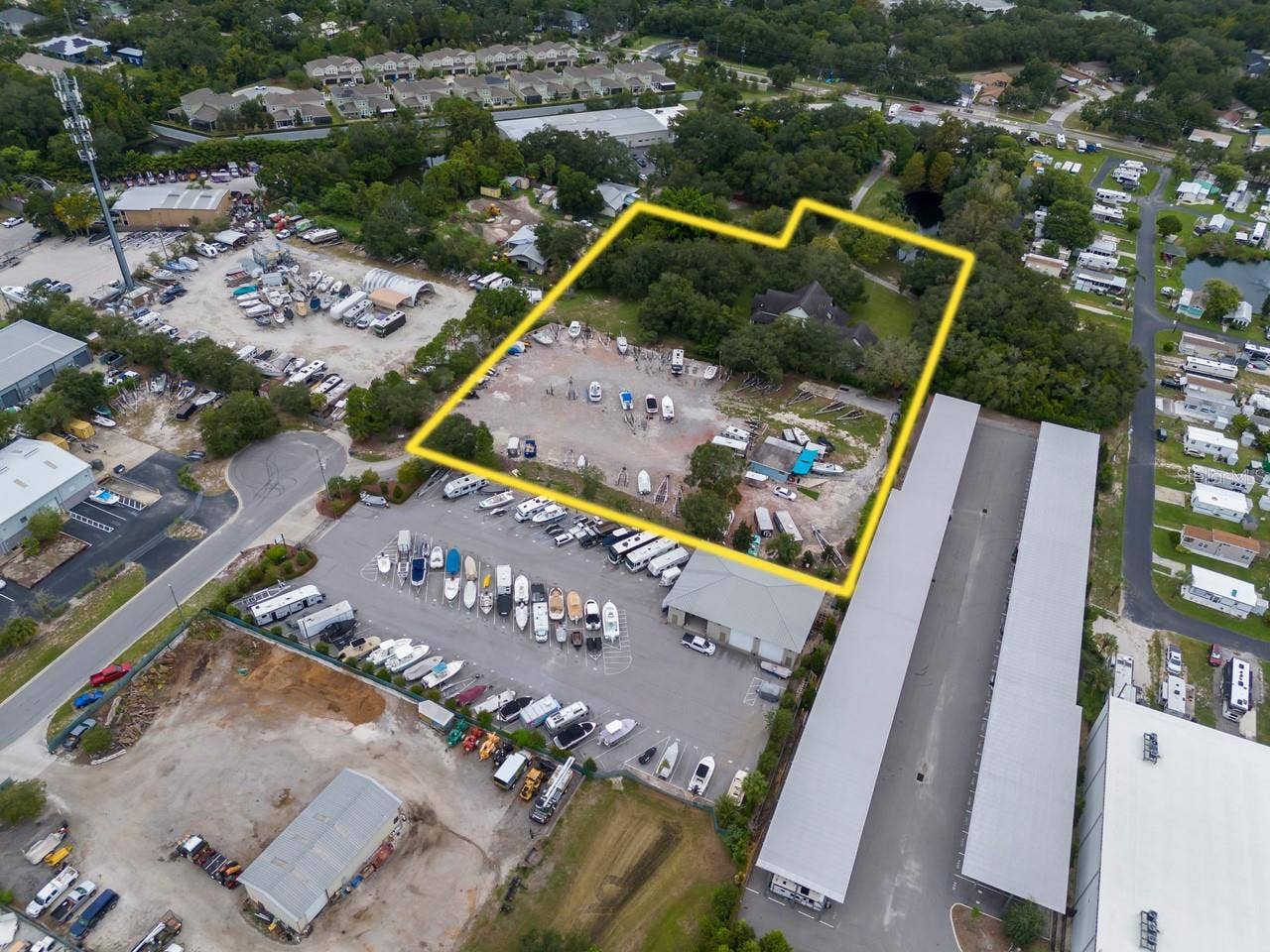 201 OLD OAK LANE, Palm Harbor, FL 34683 201 OLD OAK LANE, Palm Harbor, FL 34683