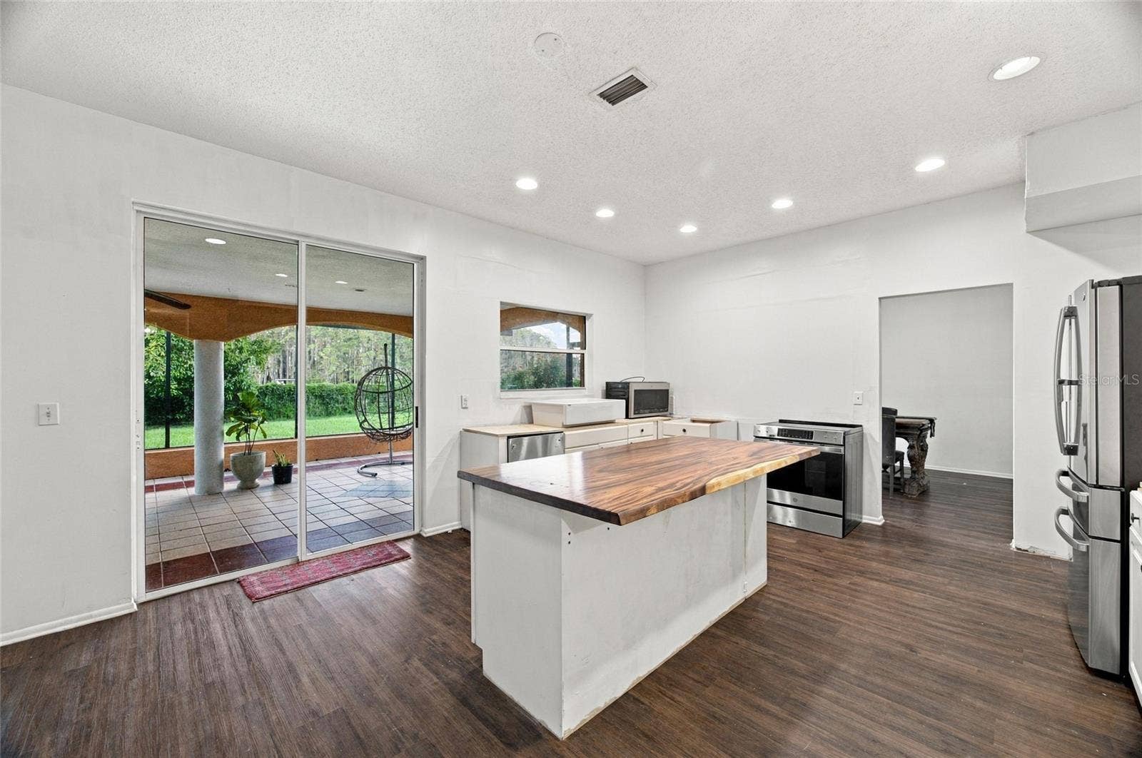 18509 BITTERN AVENUE, Lutz, FL 33558
