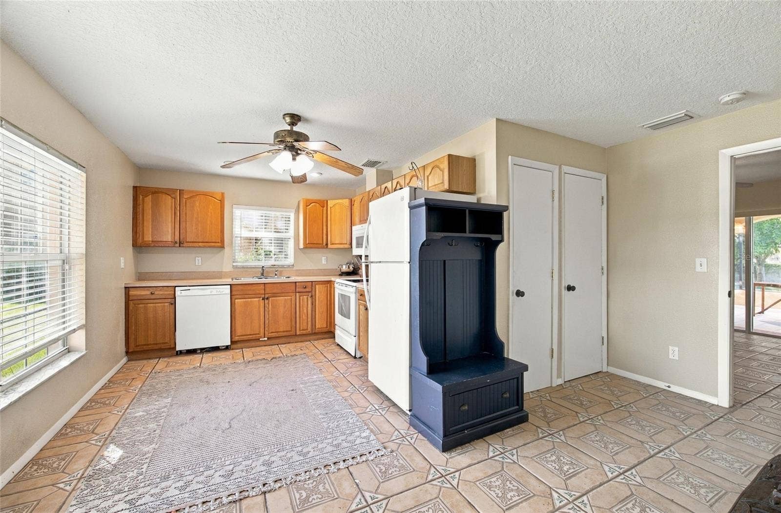 18509 BITTERN AVENUE, Lutz, FL 33558