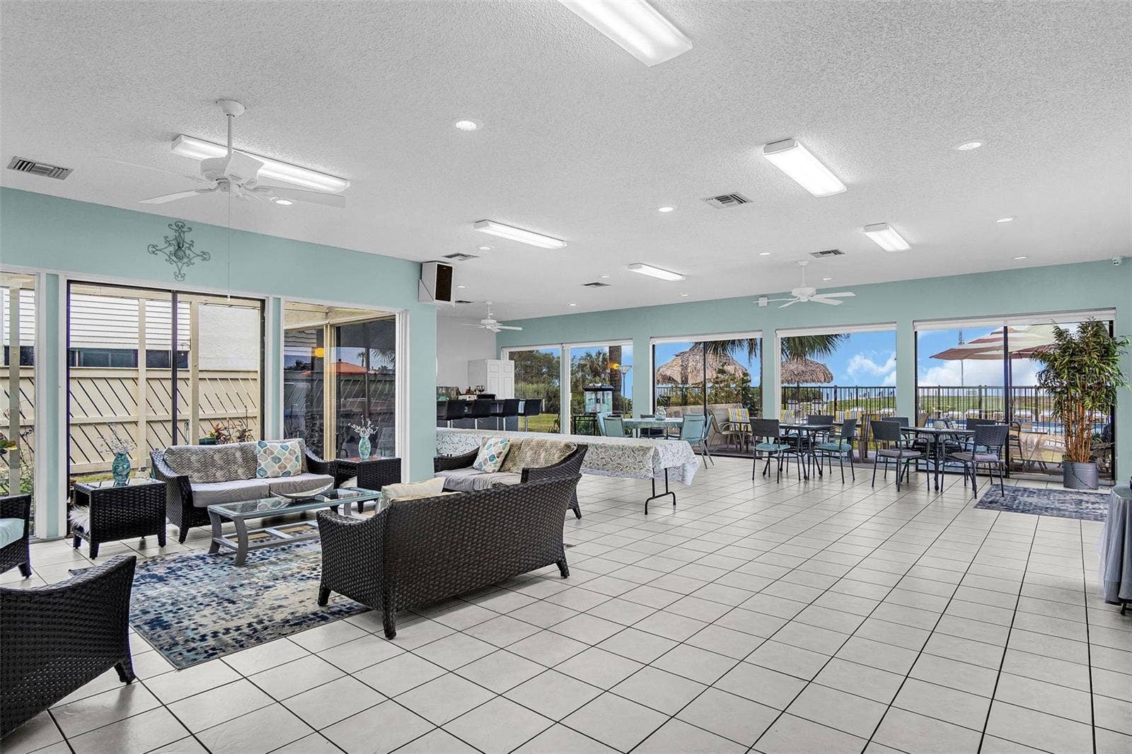 503 WINDRUSH BAY DRIVE, Tarpon Springs, FL 34689 503 WINDRUSH BAY DRIVE, Tarpon Springs, FL 34689