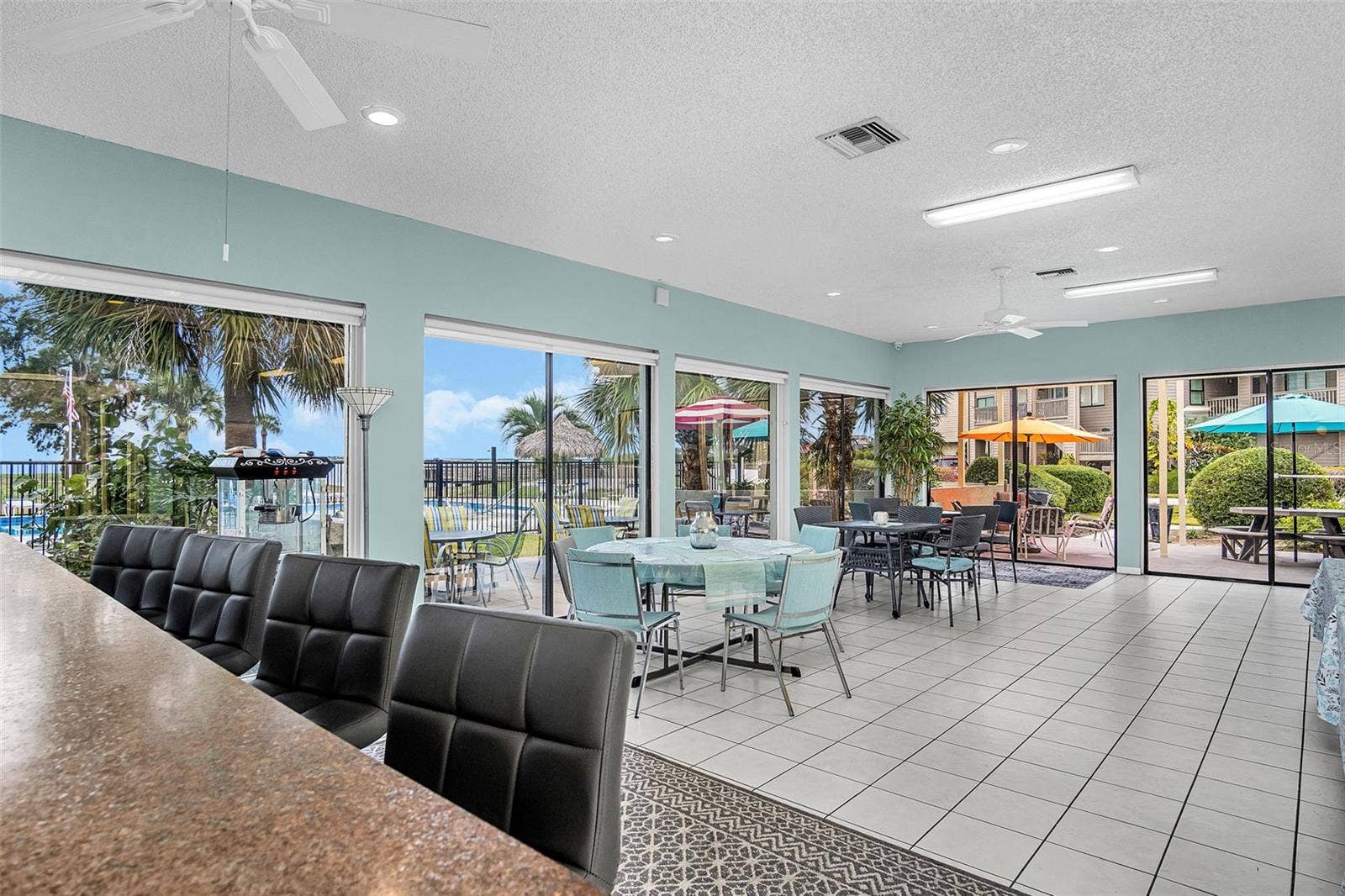 503 WINDRUSH BAY DRIVE, Tarpon Springs, FL 34689 503 WINDRUSH BAY DRIVE, Tarpon Springs, FL 34689