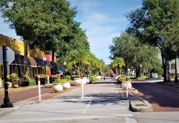 503 WINDRUSH BAY DRIVE, Tarpon Springs, FL 34689 503 WINDRUSH BAY DRIVE, Tarpon Springs, FL 34689