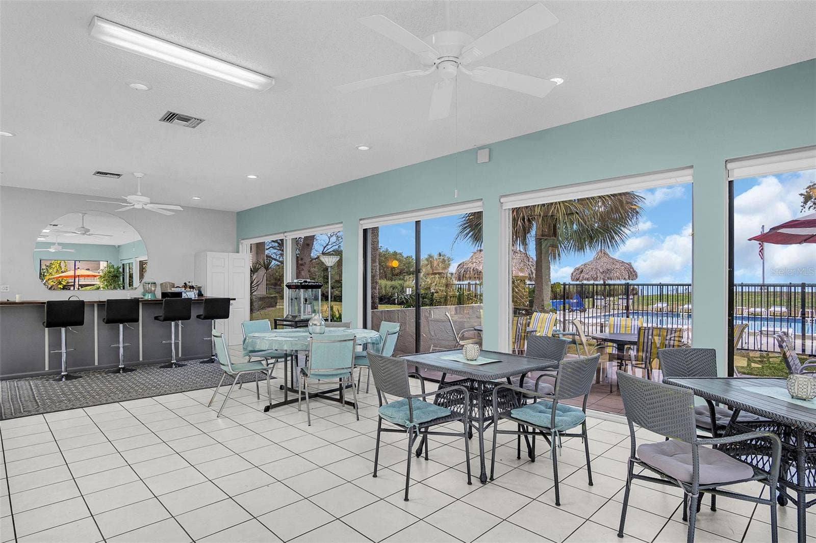 503 WINDRUSH BAY DRIVE, Tarpon Springs, FL 34689 503 WINDRUSH BAY DRIVE, Tarpon Springs, FL 34689