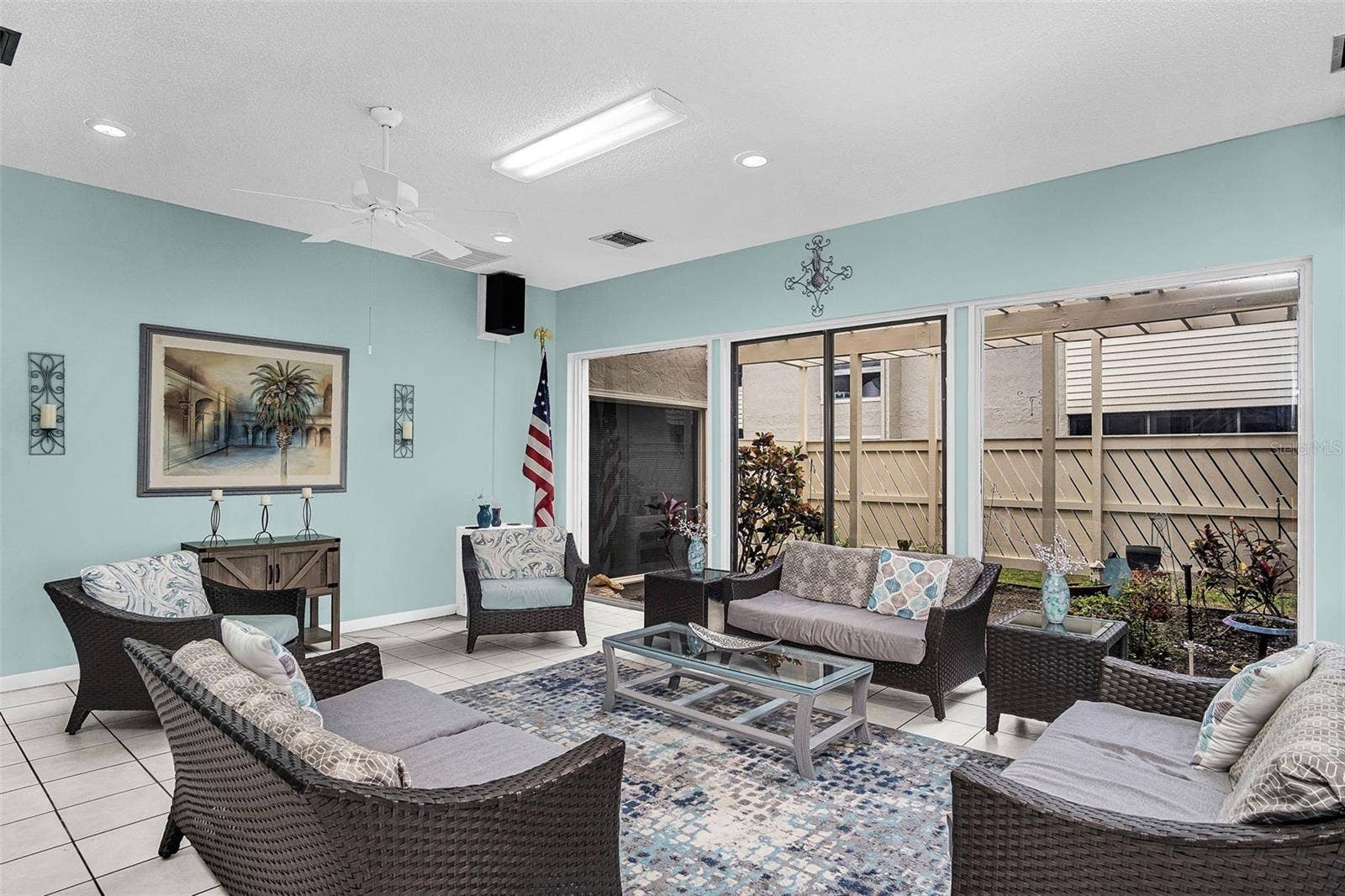 503 WINDRUSH BAY DRIVE, Tarpon Springs, FL 34689 503 WINDRUSH BAY DRIVE, Tarpon Springs, FL 34689