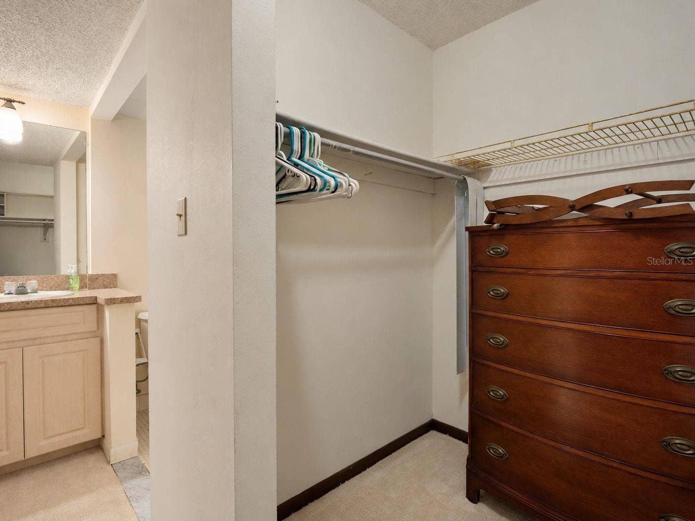 503 WINDRUSH BAY DRIVE, Tarpon Springs, FL 34689 503 WINDRUSH BAY DRIVE, Tarpon Springs, FL 34689