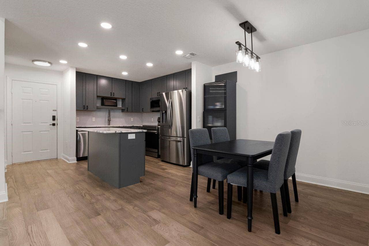 9481 HIGHLAND OAK DR., #514, Tampa, FL 33647 9481 HIGHLAND OAK DR., #514, Tampa, FL 33647
