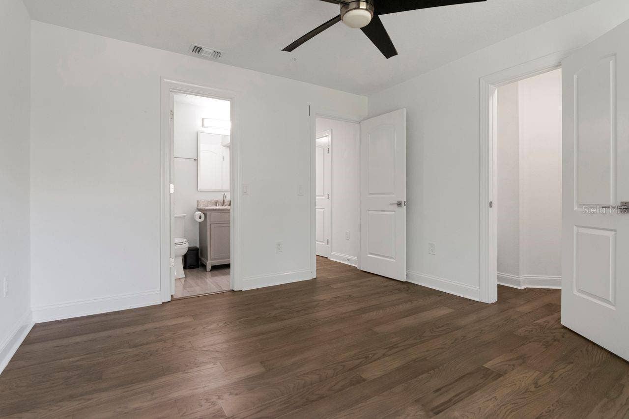 9481 HIGHLAND OAK DR., #514, Tampa, FL 33647 9481 HIGHLAND OAK DR., #514, Tampa, FL 33647