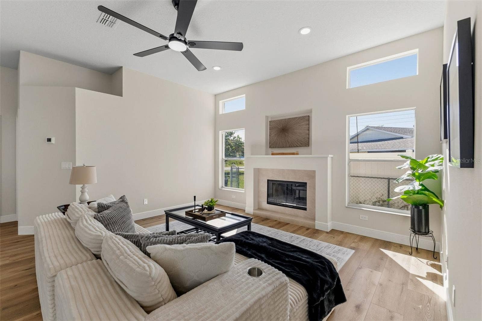 1379 HENRY AVENUE, Spring Hill, FL 34608 1379 HENRY AVENUE, Spring Hill, FL 34608