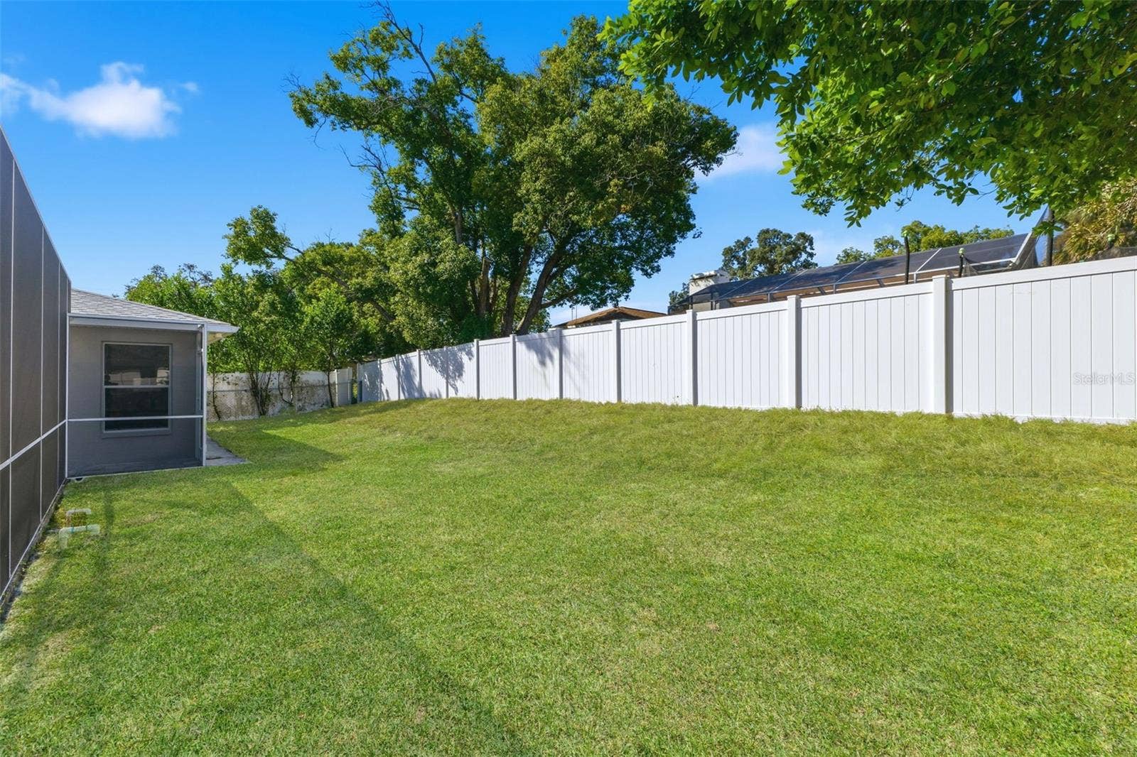 1379 HENRY AVENUE, Spring Hill, FL 34608 1379 HENRY AVENUE, Spring Hill, FL 34608