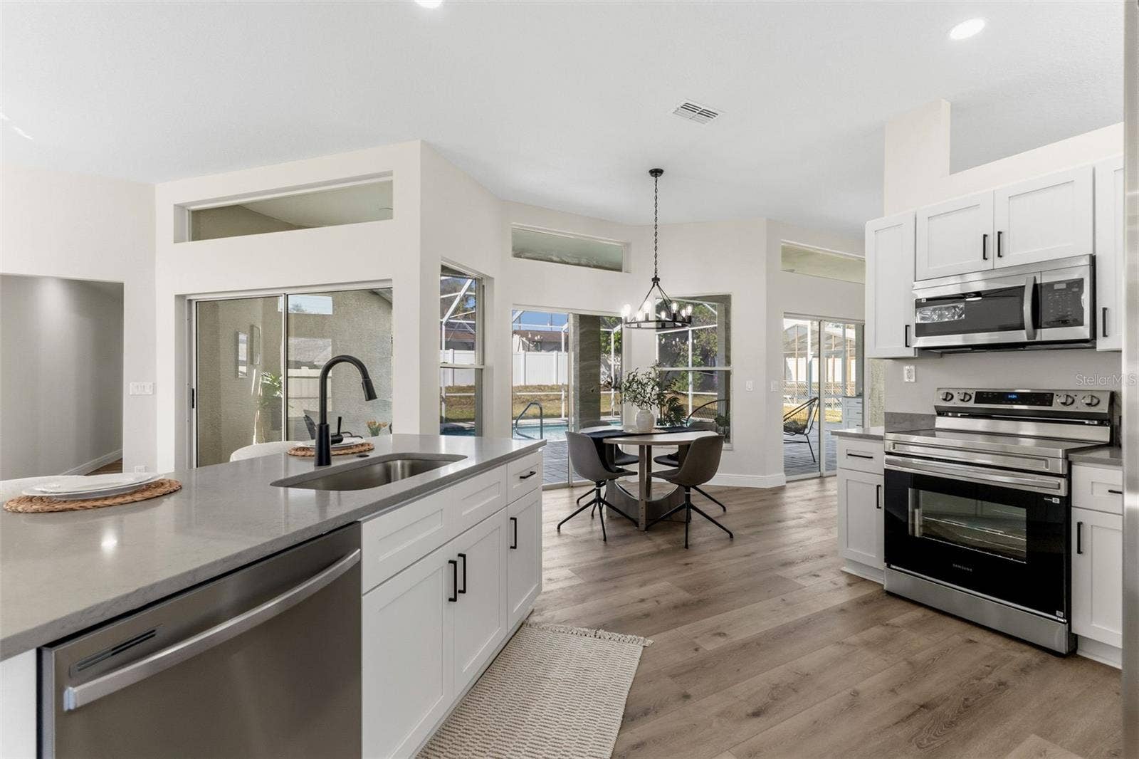1379 HENRY AVENUE, Spring Hill, FL 34608 1379 HENRY AVENUE, Spring Hill, FL 34608