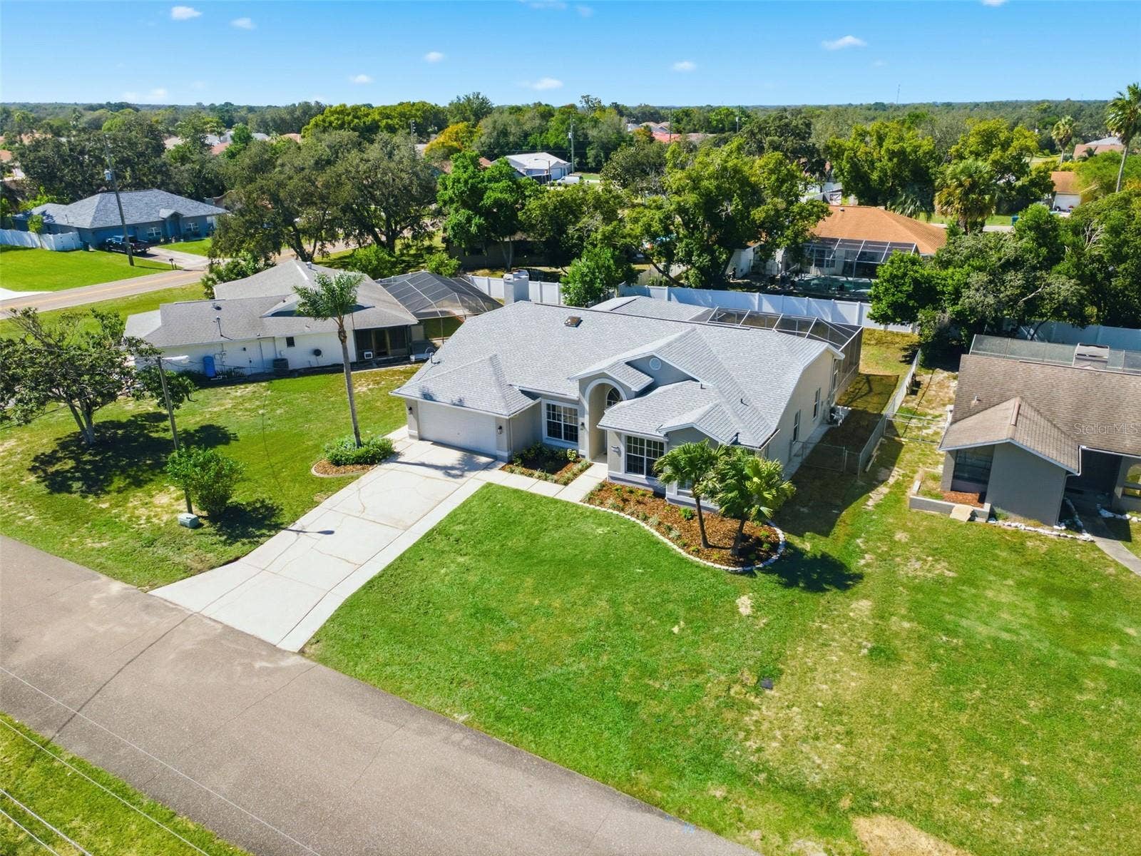 1379 HENRY AVENUE, Spring Hill, FL 34608 1379 HENRY AVENUE, Spring Hill, FL 34608