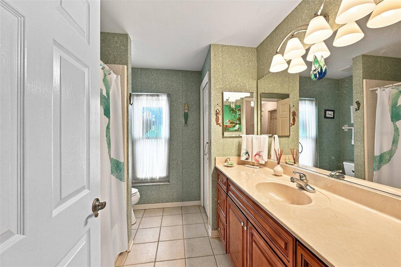 2307 PLATINUM DRIVE, Sun City Center, FL 33573 2307 PLATINUM DRIVE, Sun City Center, FL 33573