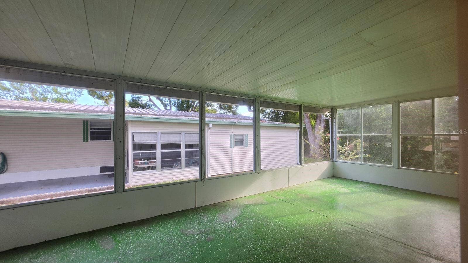 8082 FAIRLANE AVENUE, Brooksville, FL 34613 8082 FAIRLANE AVENUE, Brooksville, FL 34613