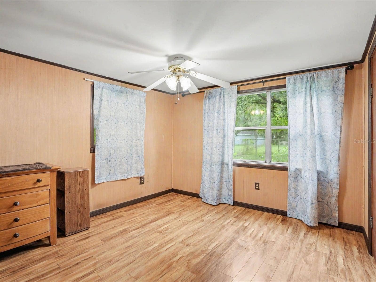 3015 STRAWBERRY LANE, Lakeland, FL 33801 Bright Master Bedroom with Ceiling Fan, Large Windows & Ample Natural Light