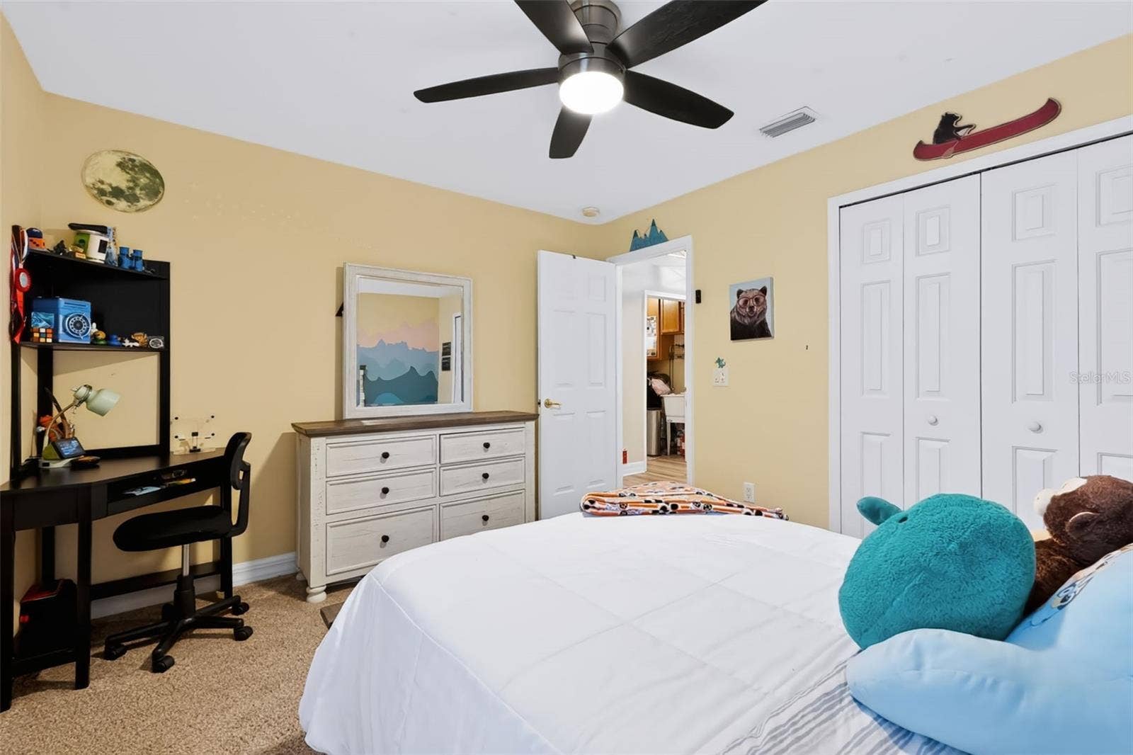 12541 LEATHERLEAF DRIVE, Tampa, FL 33626 12541 LEATHERLEAF DRIVE, Tampa, FL 33626