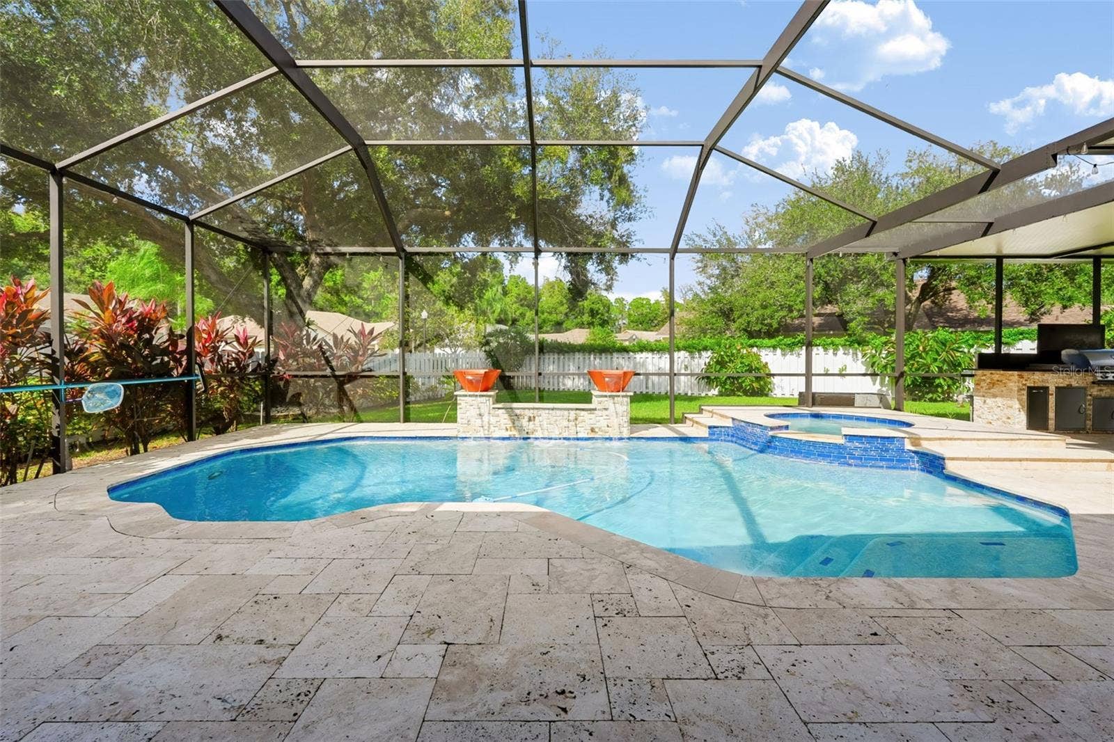 12541 LEATHERLEAF DRIVE, Tampa, FL 33626 12541 LEATHERLEAF DRIVE, Tampa, FL 33626