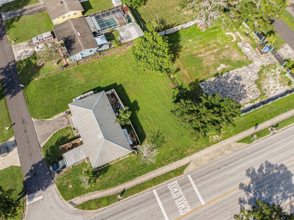 3035 62ND AVENUE N, St Petersburg, FL 33702 3035 62ND AVENUE N, St Petersburg, FL 33702