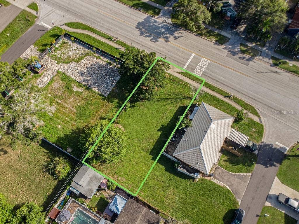 3035 62ND AVENUE N, St Petersburg, FL 33702 3035 62ND AVENUE N, St Petersburg, FL 33702