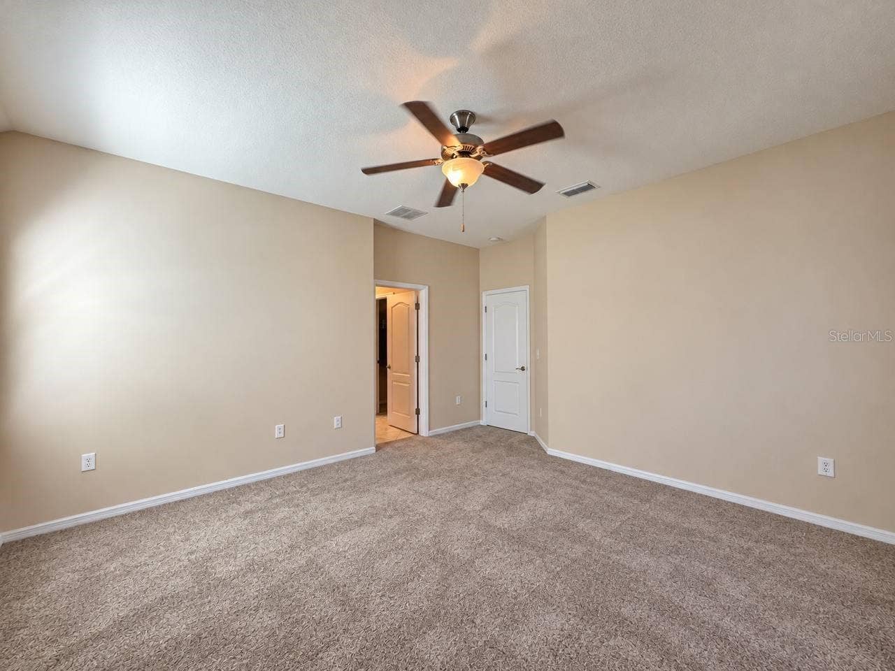 7001 INTERBAY BOULEVARD, #102, Tampa, FL 33616 7001 INTERBAY BOULEVARD, #102, Tampa, FL 33616