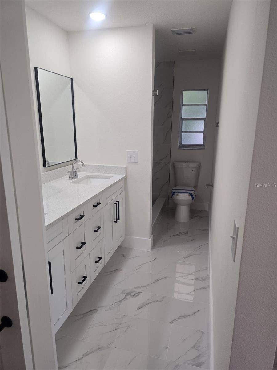 22368 WEEKS BOULEVARD, Land O Lakes, FL 34639