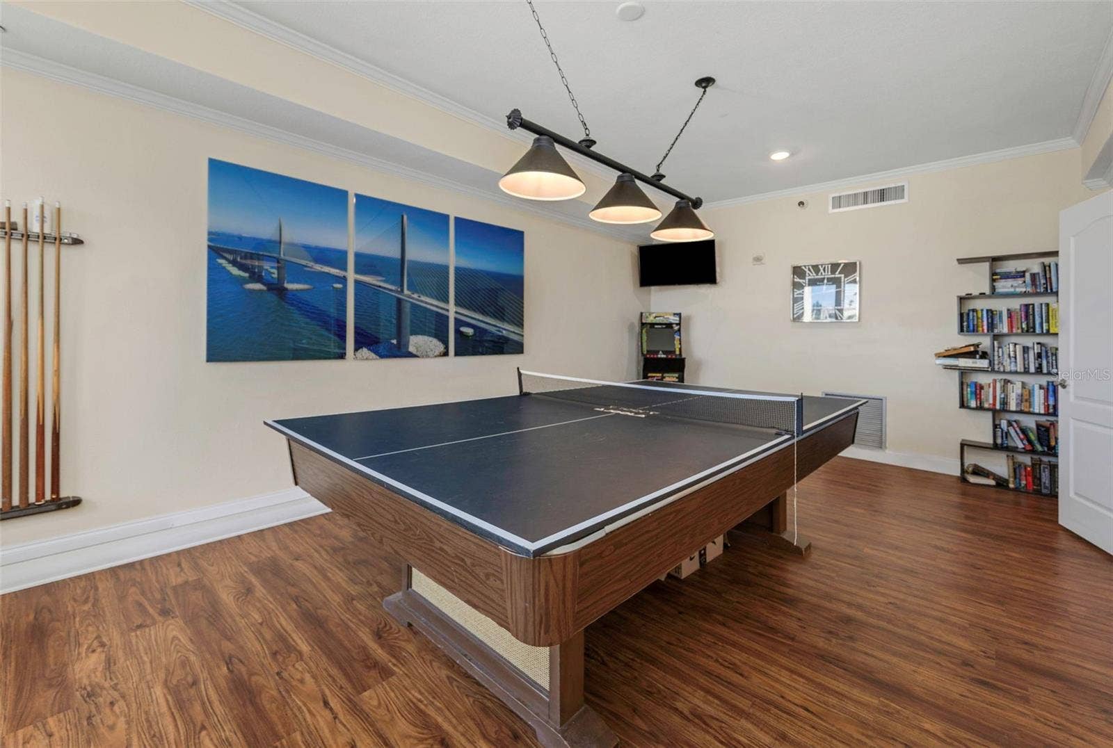 736 ISLAND WAY, #601, Clearwater, FL 33767 736 ISLAND WAY, #601, Clearwater, FL 33767