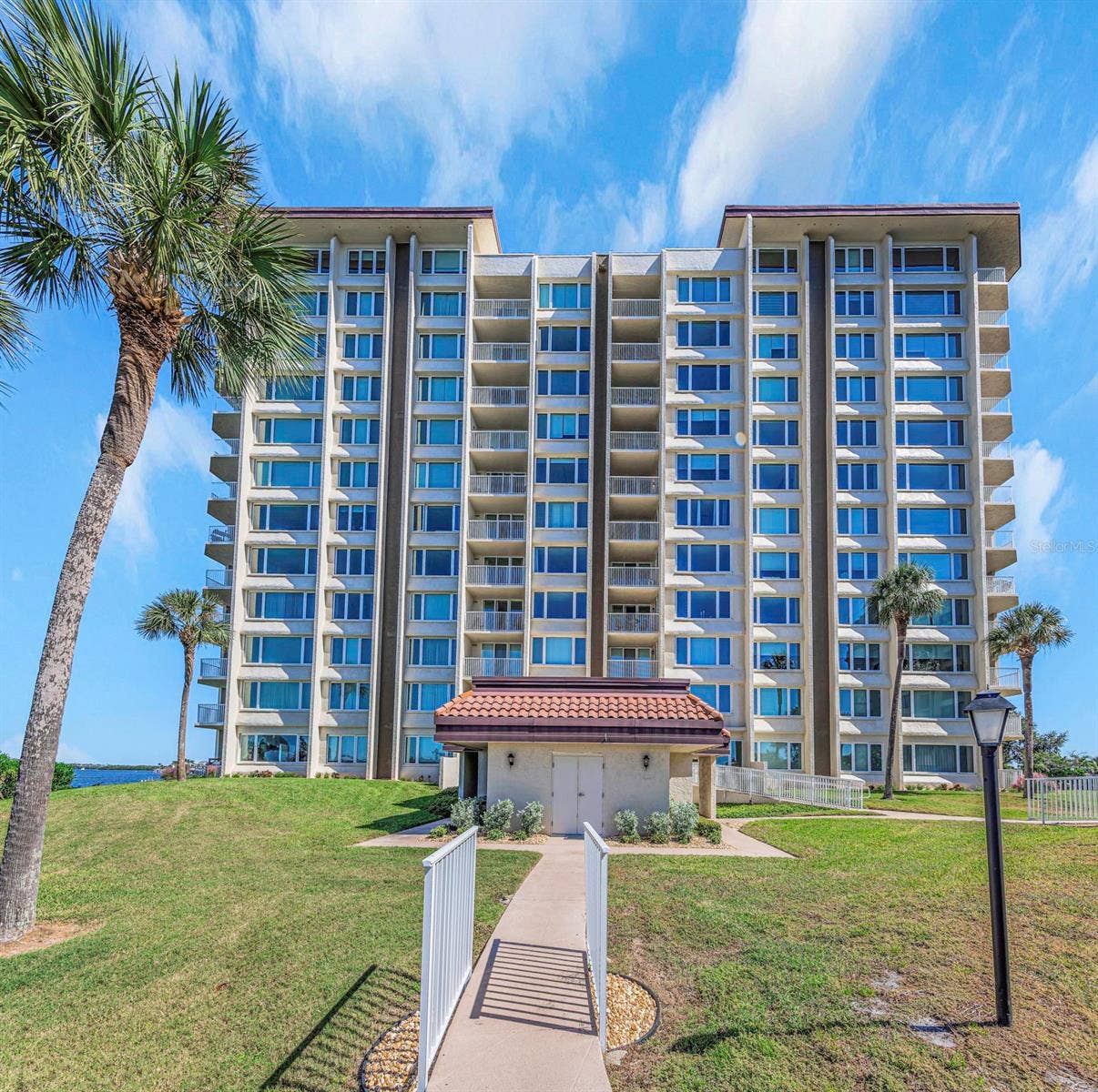 736 ISLAND WAY, #601, Clearwater, FL 33767 736 ISLAND WAY, #601, Clearwater, FL 33767