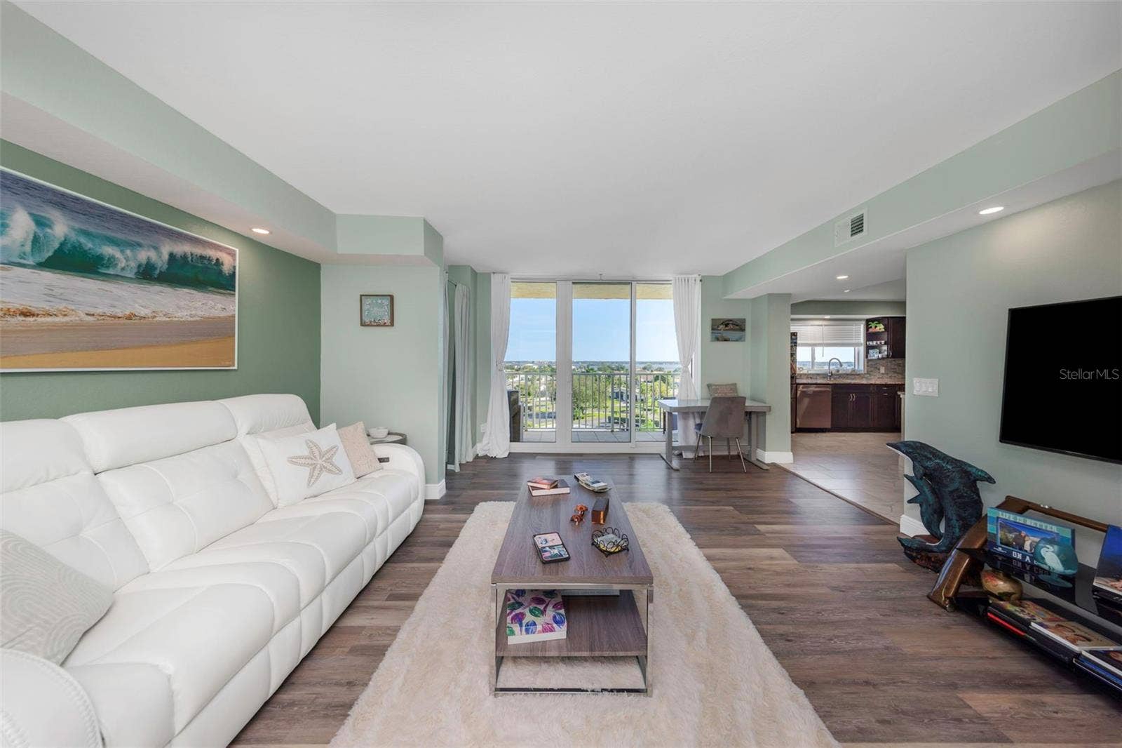 736 ISLAND WAY, #601, Clearwater, FL 33767 736 ISLAND WAY, #601, Clearwater, FL 33767