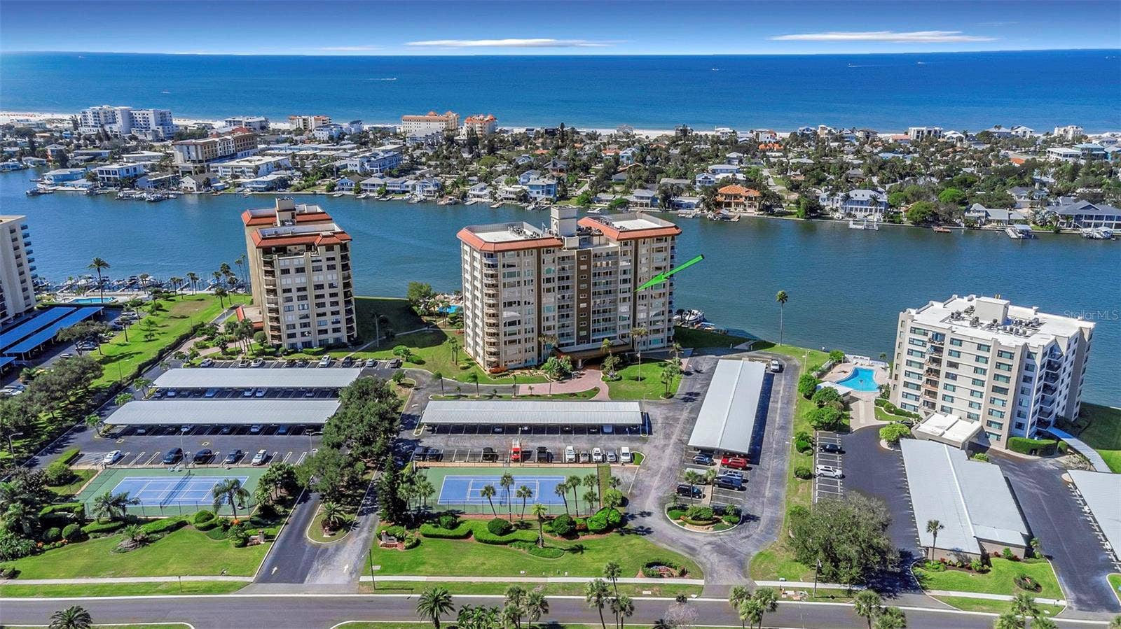 736 ISLAND WAY, #601, Clearwater, FL 33767 736 ISLAND WAY, #601, Clearwater, FL 33767