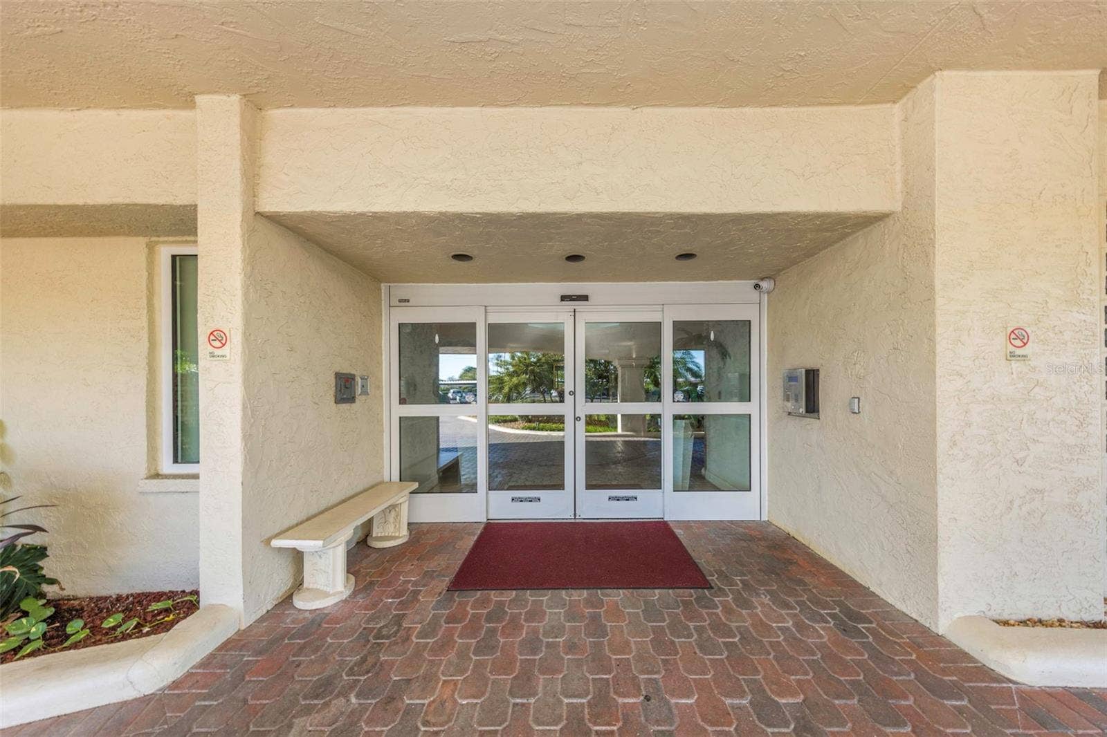 736 ISLAND WAY, #601, Clearwater, FL 33767 736 ISLAND WAY, #601, Clearwater, FL 33767