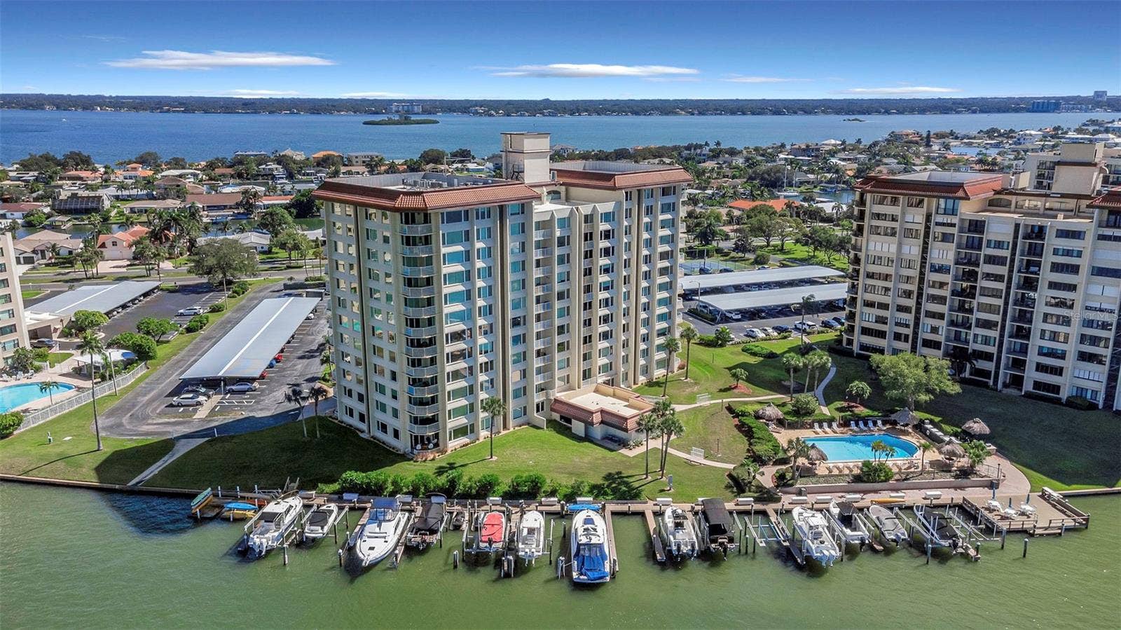 736 ISLAND WAY, #601, Clearwater, FL 33767 736 ISLAND WAY, #601, Clearwater, FL 33767