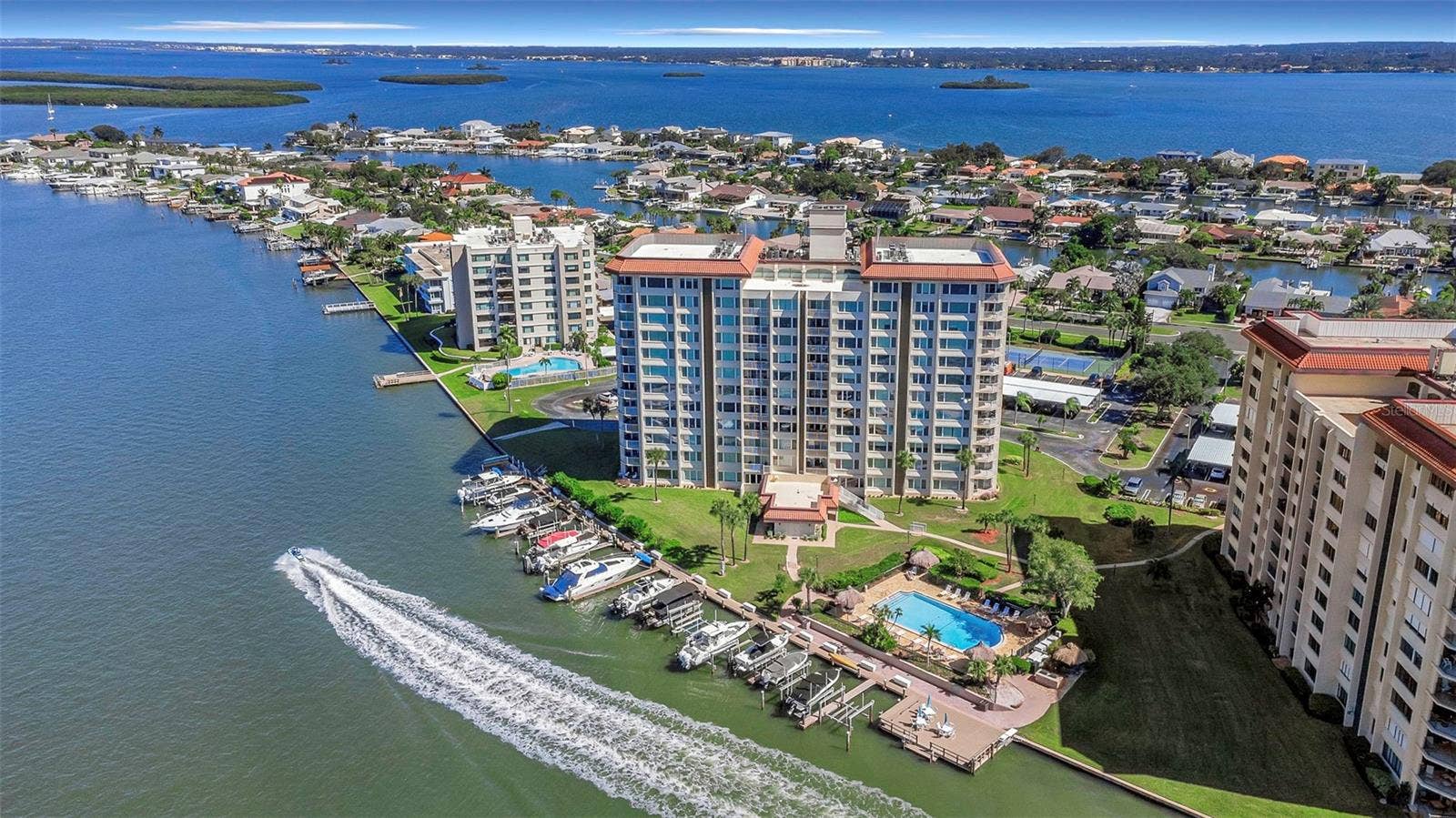 736 ISLAND WAY, #601, Clearwater, FL 33767 736 ISLAND WAY, #601, Clearwater, FL 33767