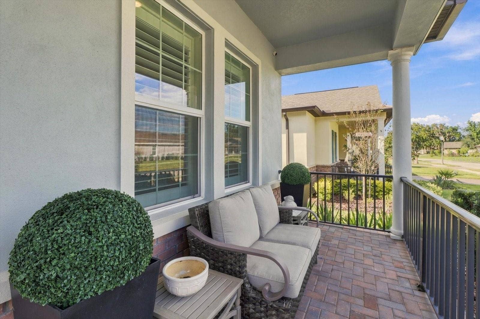 5145 SOUTHERN VALLEY LOOP, Brooksville, FL 34601 Front Porch