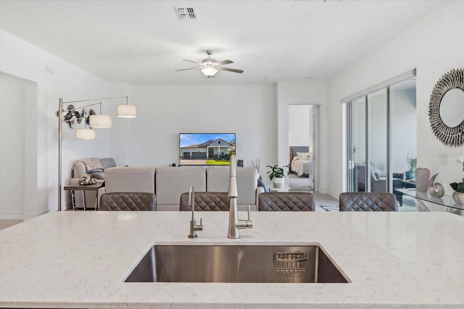 5145 SOUTHERN VALLEY LOOP, Brooksville, FL 34601 Kitchen