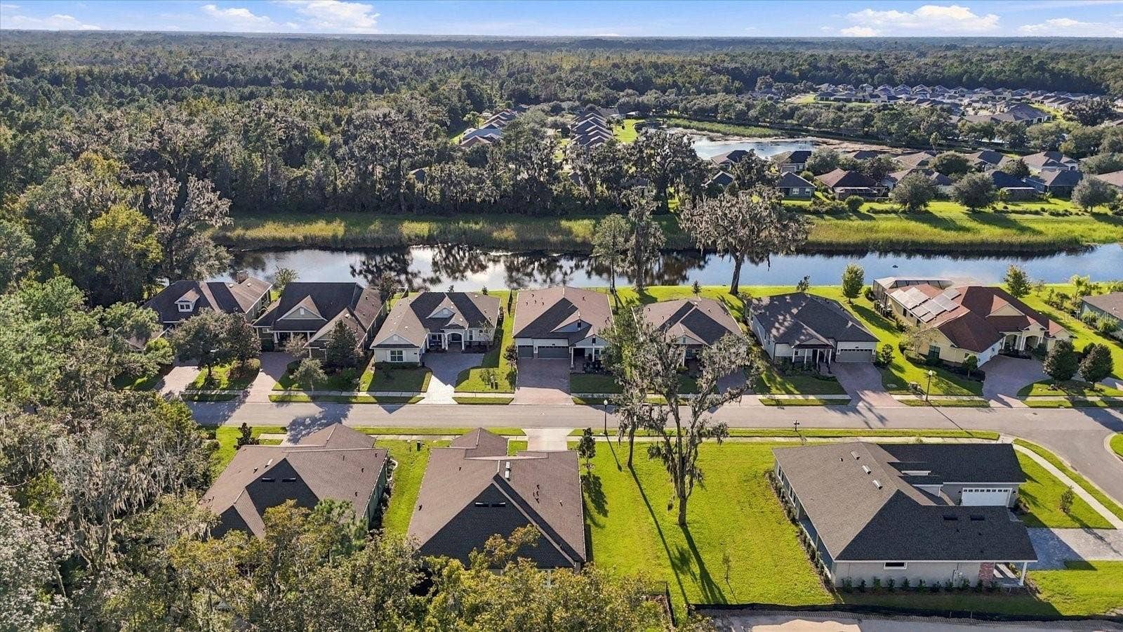 5145 SOUTHERN VALLEY LOOP, Brooksville, FL 34601 5145 SOUTHERN VALLEY LOOP, Brooksville, FL 34601