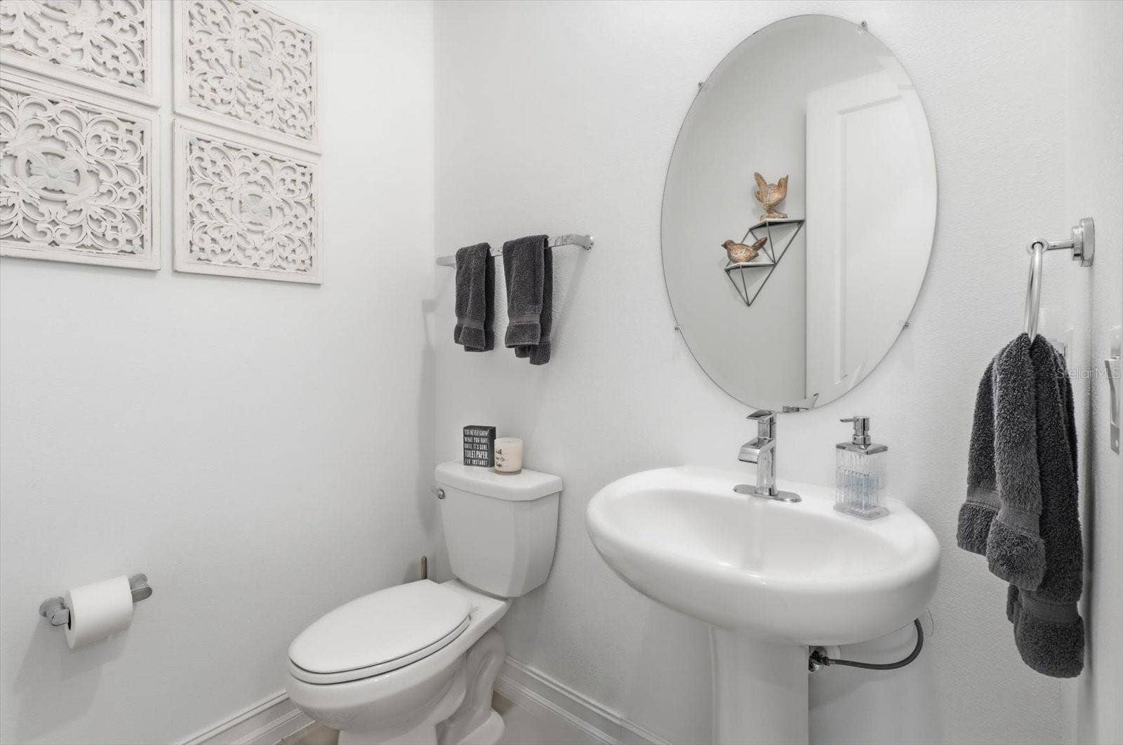 5145 SOUTHERN VALLEY LOOP, Brooksville, FL 34601 Half bathroom
