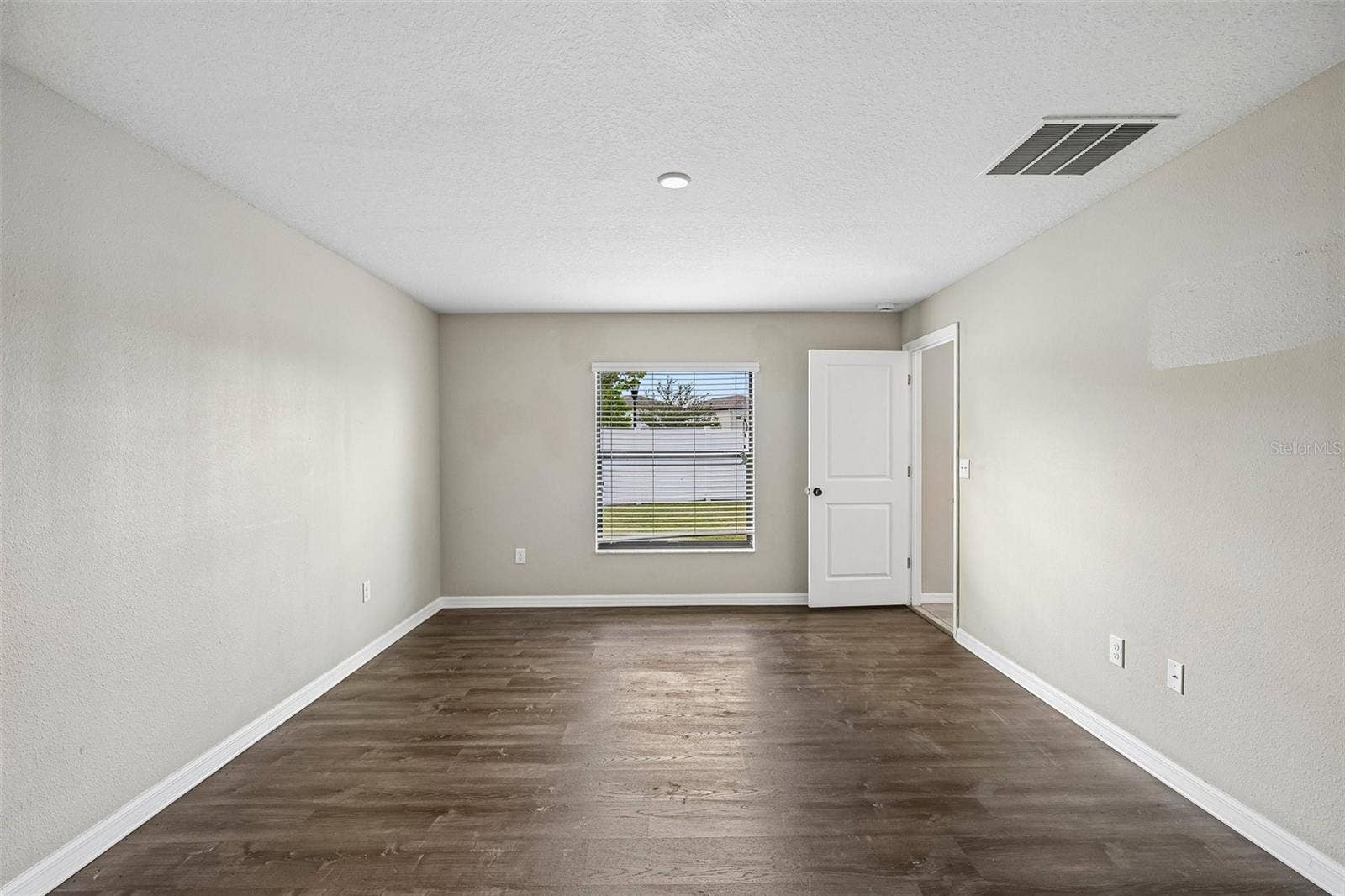 4103 GLOBE THISTLE DRIVE, Tampa, FL 33619 primary room