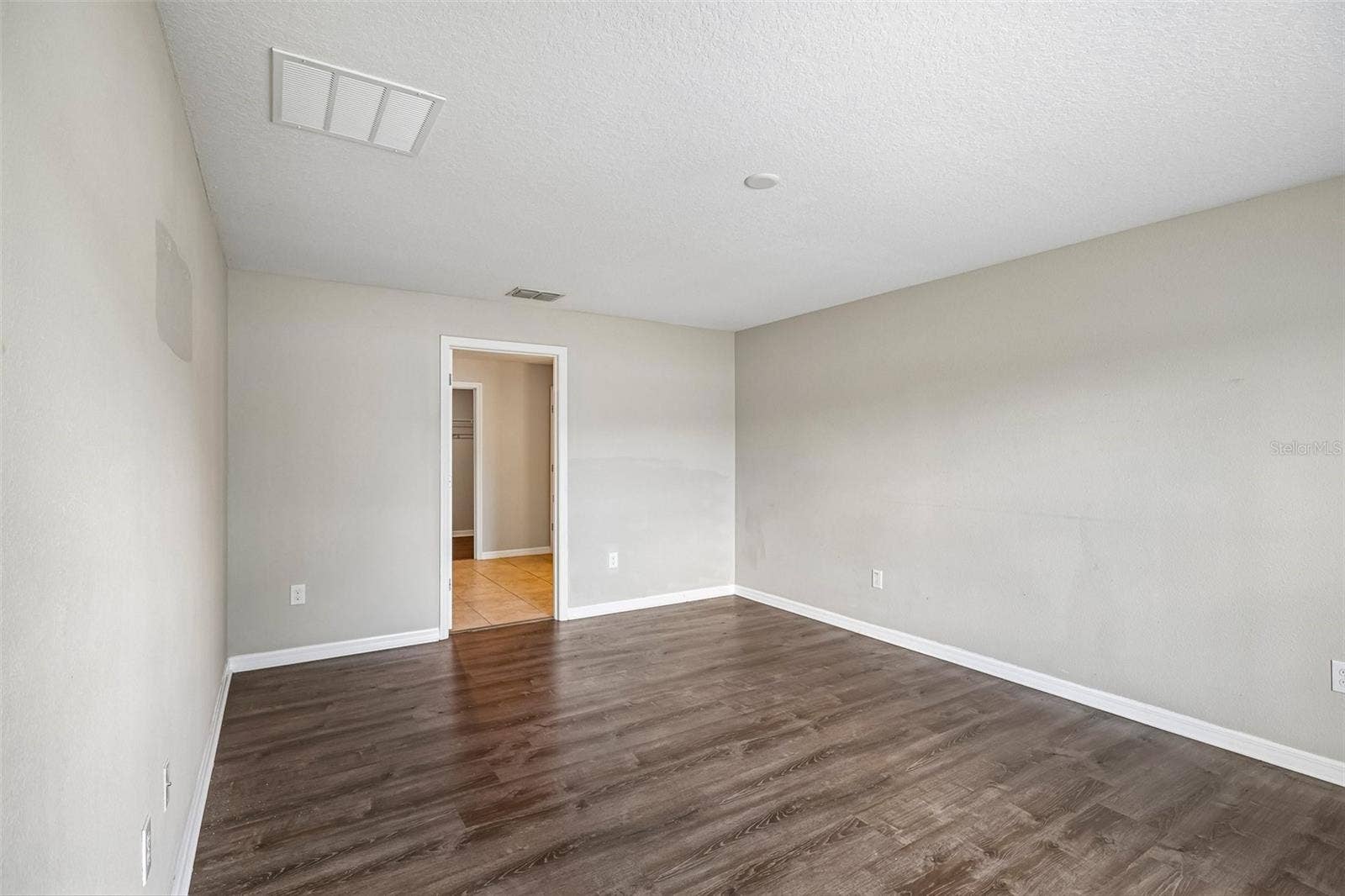 4103 GLOBE THISTLE DRIVE, Tampa, FL 33619 primary room