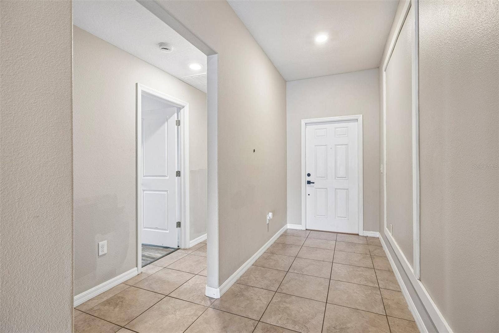 4103 GLOBE THISTLE DRIVE, Tampa, FL 33619 4103 GLOBE THISTLE DRIVE, Tampa, FL 33619