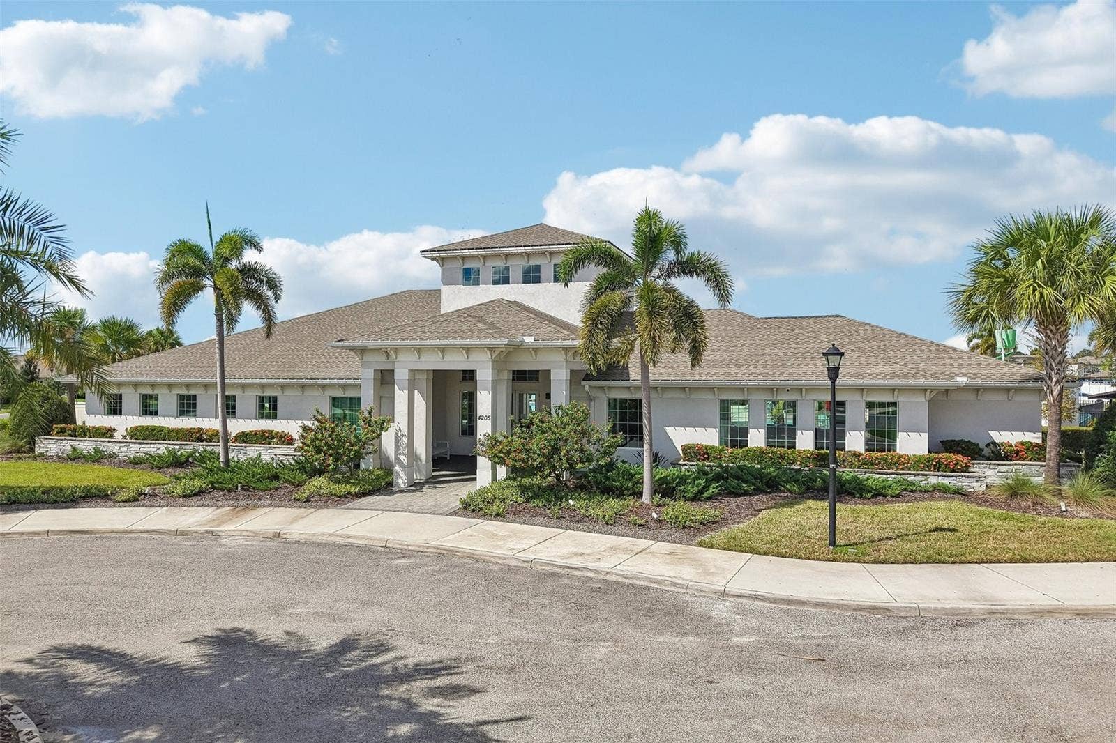 4103 GLOBE THISTLE DRIVE, Tampa, FL 33619 4103 GLOBE THISTLE DRIVE, Tampa, FL 33619