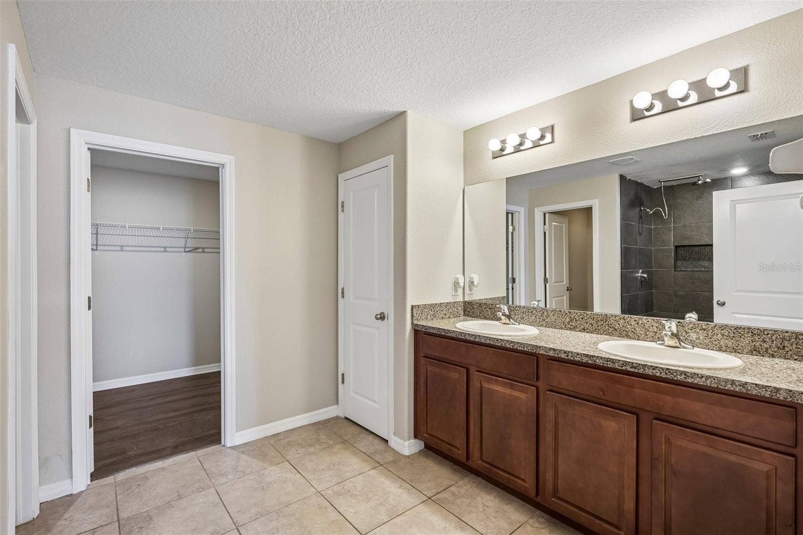 4103 GLOBE THISTLE DRIVE, Tampa, FL 33619 4103 GLOBE THISTLE DRIVE, Tampa, FL 33619