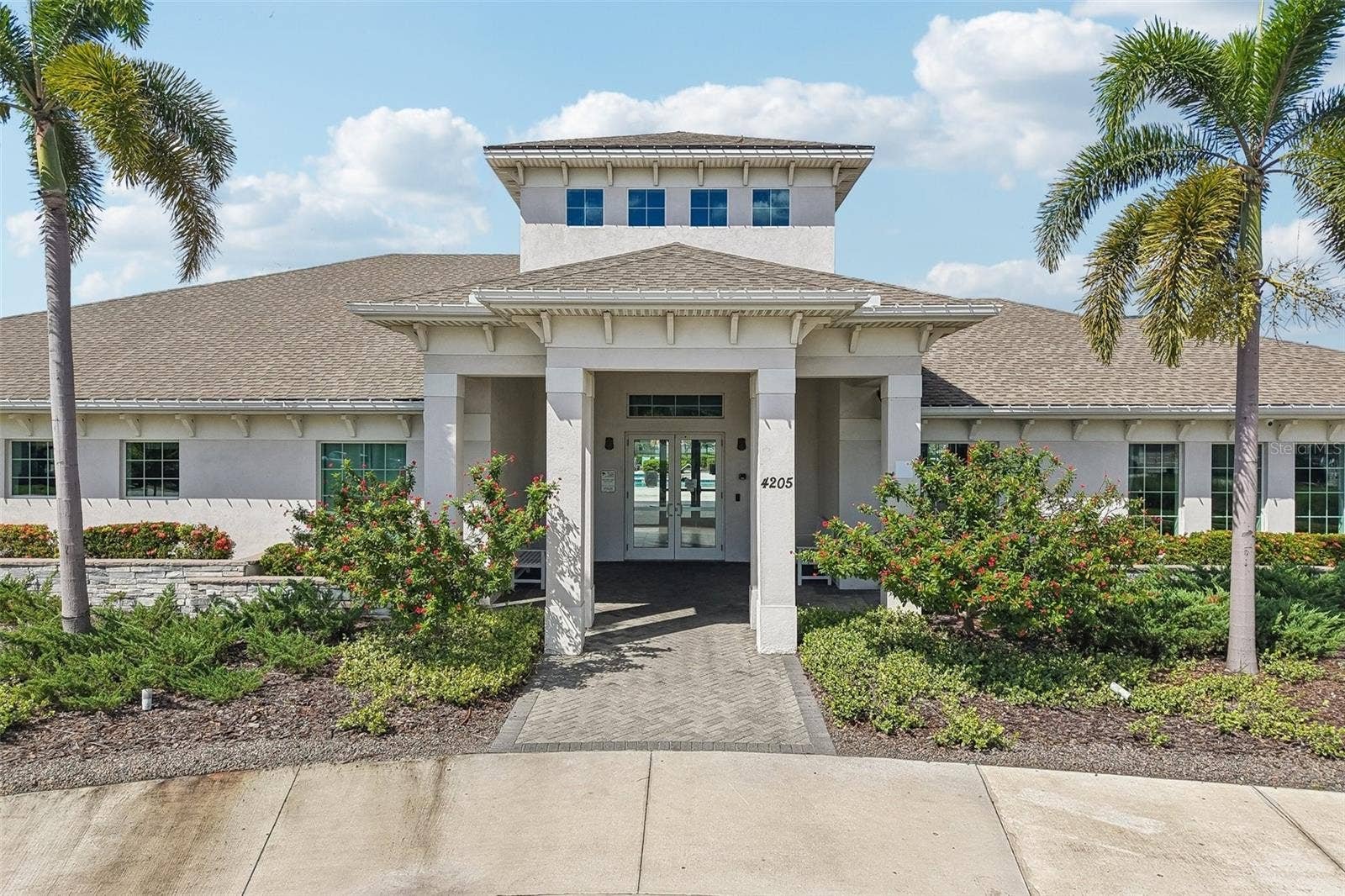 4103 GLOBE THISTLE DRIVE, Tampa, FL 33619 4103 GLOBE THISTLE DRIVE, Tampa, FL 33619