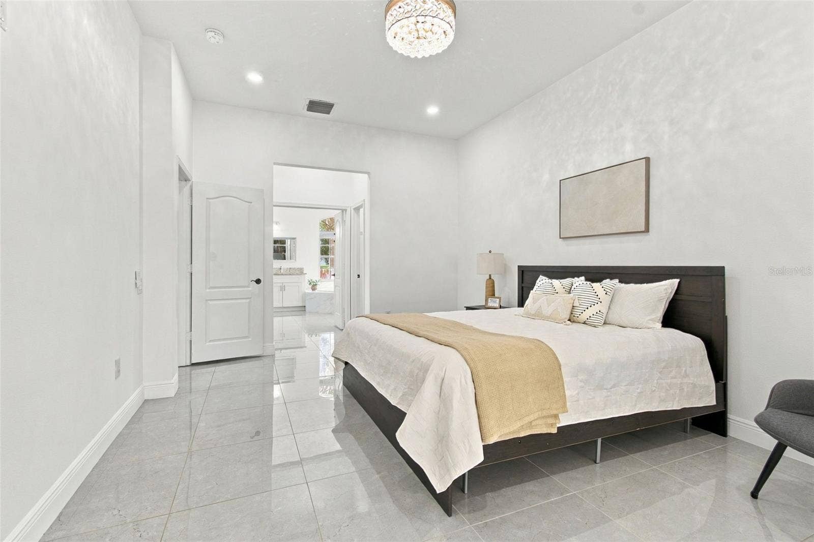 20827 WOODVALE LANE, Land O Lakes, FL 34638
